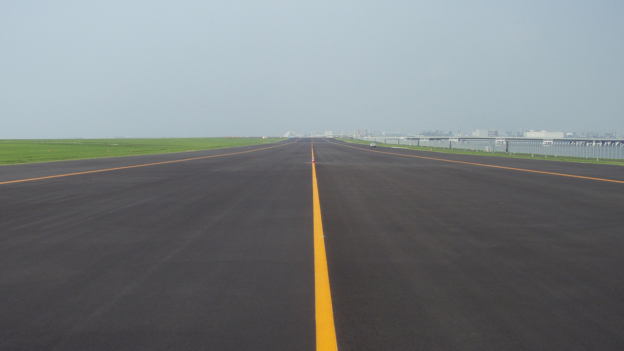 東京国際空港D滑走路